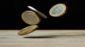 Kleinstbeträge mit großer Wirkung: Charity-Checkout im E-Commerce